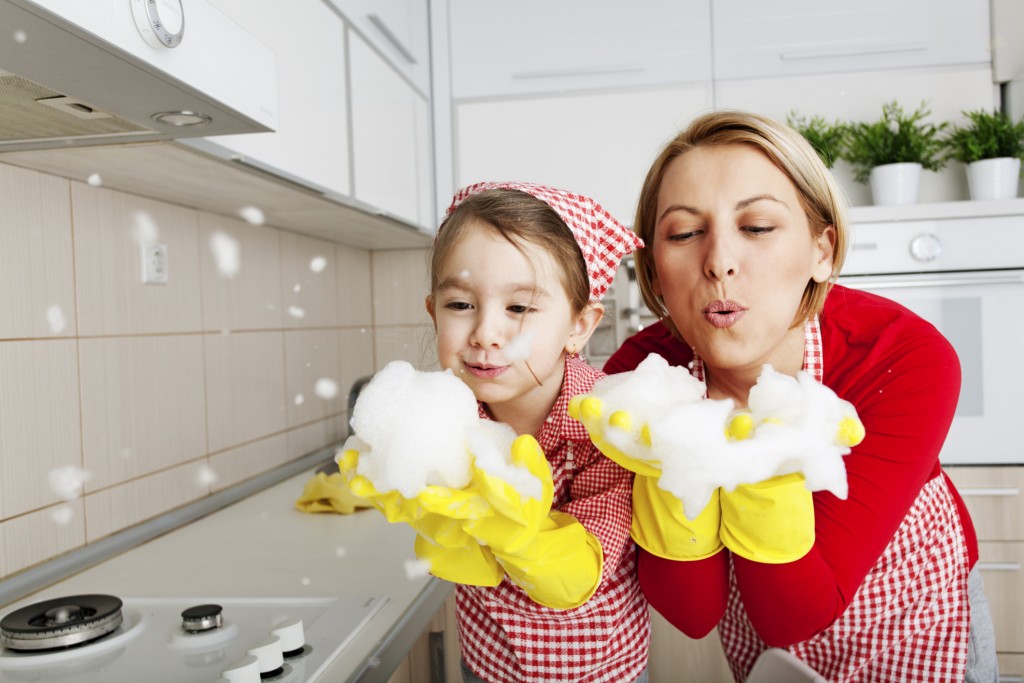 mom cleaning